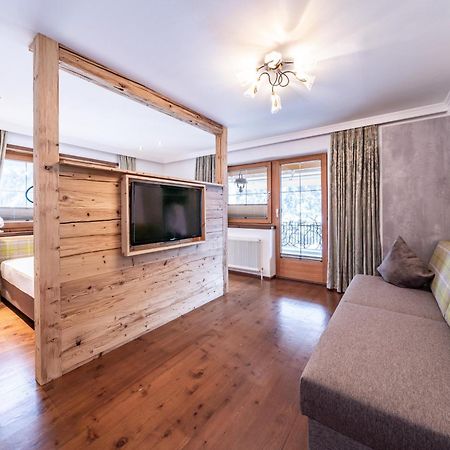 Landhaus Seiringer Apartments Finkenberg Ngoại thất bức ảnh